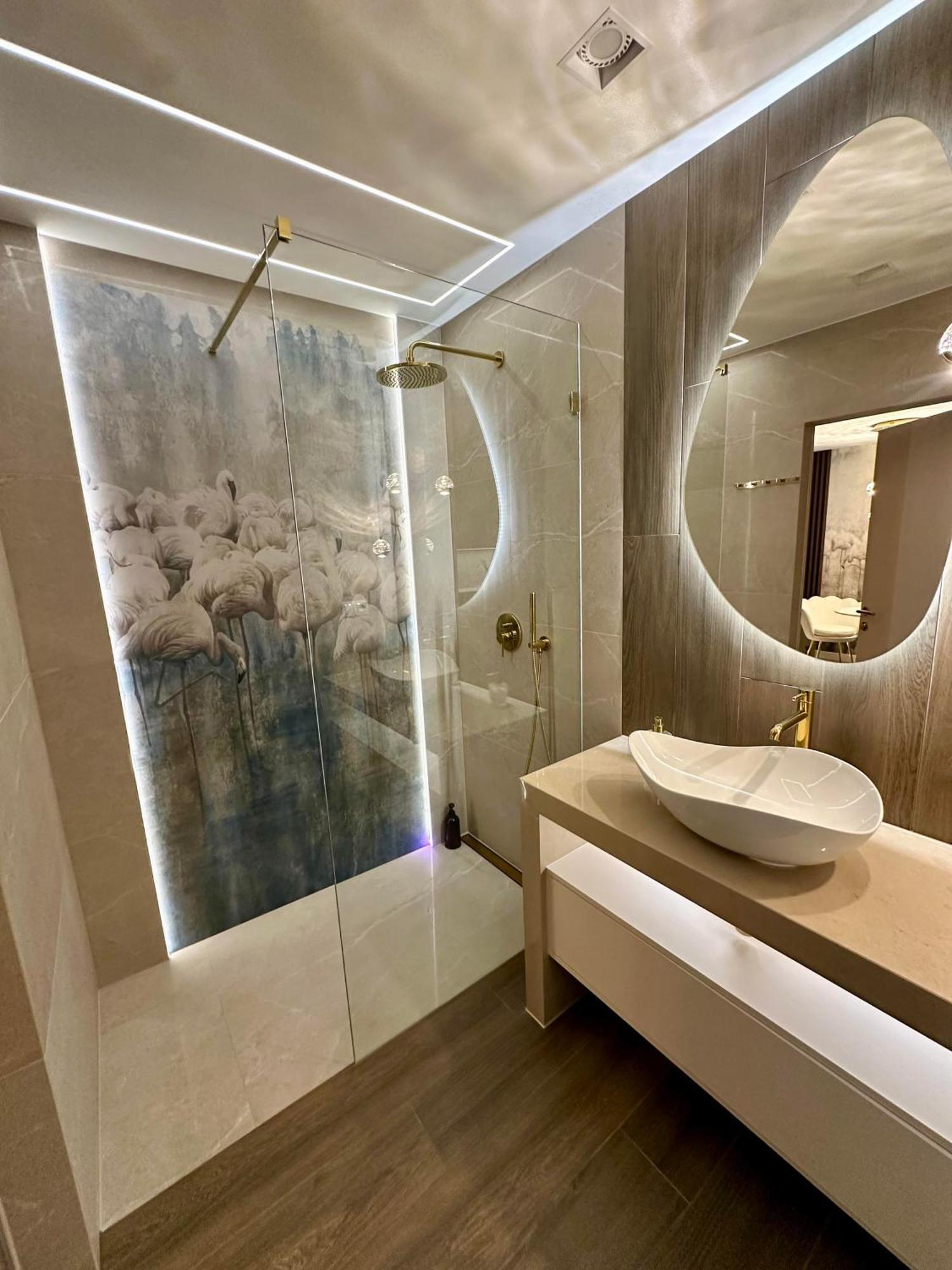 Masarska 8 Vip Apartamenty Jacuzzi Краков Экстерьер фото